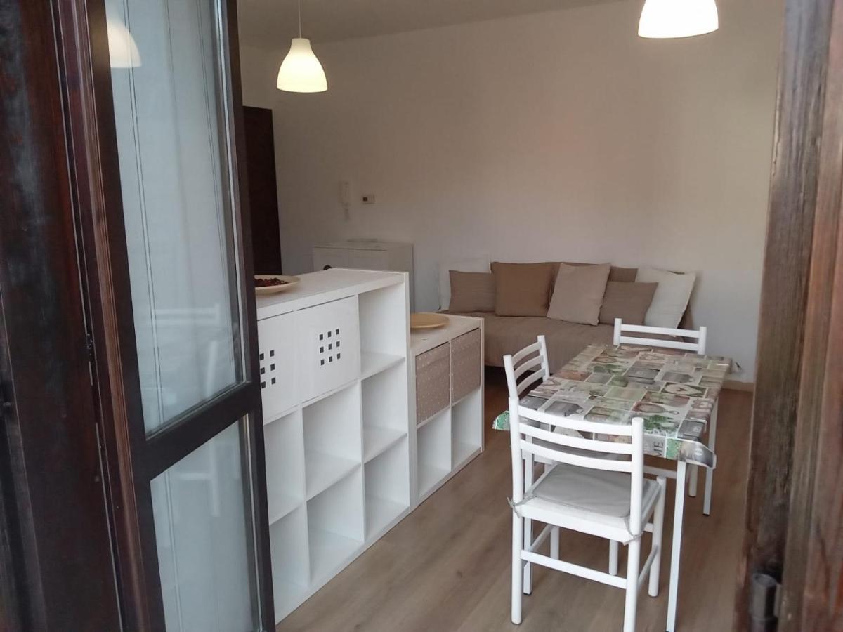 Апартаменты Casa Stefania 3 Манделло-дель-Ларио Экстерьер фото